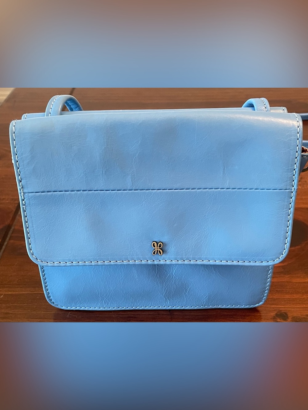 HOBO Jill Wallet Leather Crossbody Bag - Tranquil Blue - NEW w/o TAG